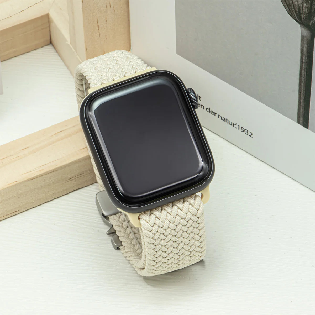 Nylon Solo Loop Strap for Apple Watch Band Ultra 2 49mm 46mm 42mm 45mm 44mm Woven Bracelet for Iwatch Series 10 9 8 7 6 5 SE 4 3