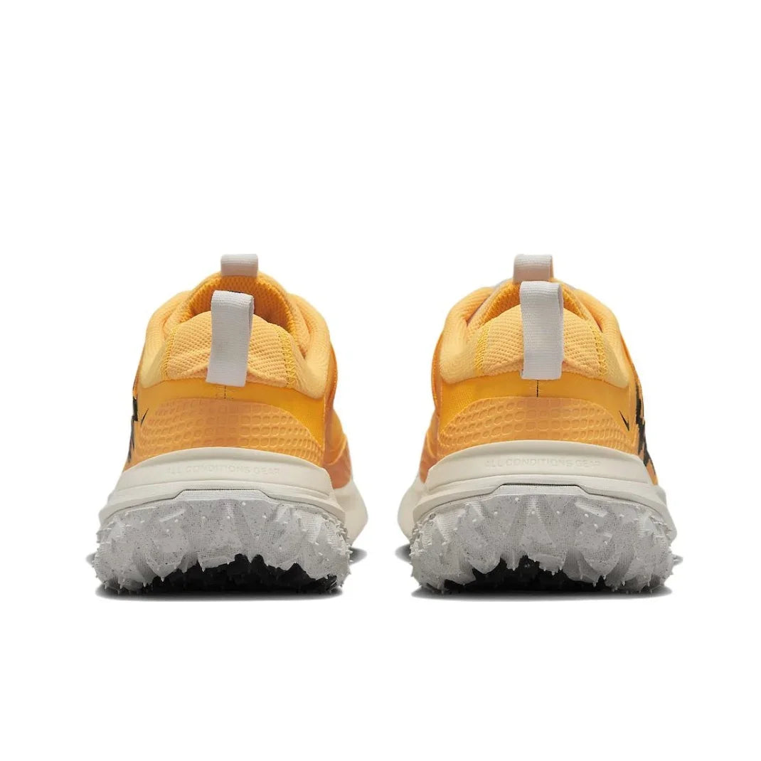 Nike ACG Mountain Fly 2 LOW GORE-TEX Men's and Women's Sneakers Waterproof Breathable Trail Shoes Yellow and White