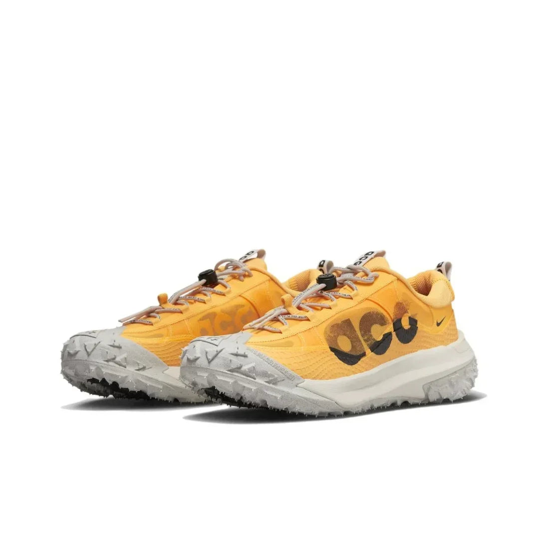 Nike ACG Mountain Fly 2 LOW Men's and Women's Outdoor Functional Shoes Anti-slip Wear-resistant Breathable Trail Shoes Yellow