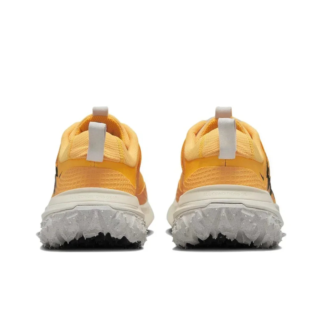 Nike ACG Mountain Fly 2 LOW Men's and Women's Outdoor Functional Shoes Anti-slip Wear-resistant Breathable Trail Shoes Yellow